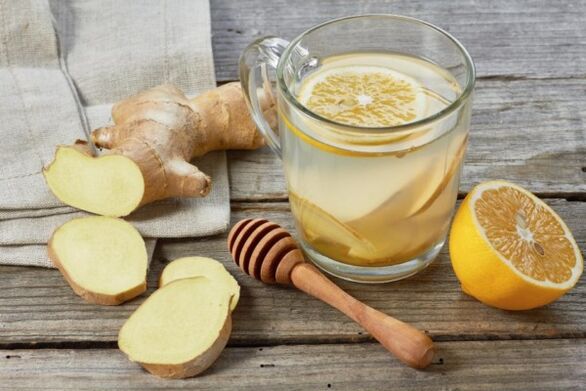 O zume de limón e xenxibre é unha bebida saudable para os homes